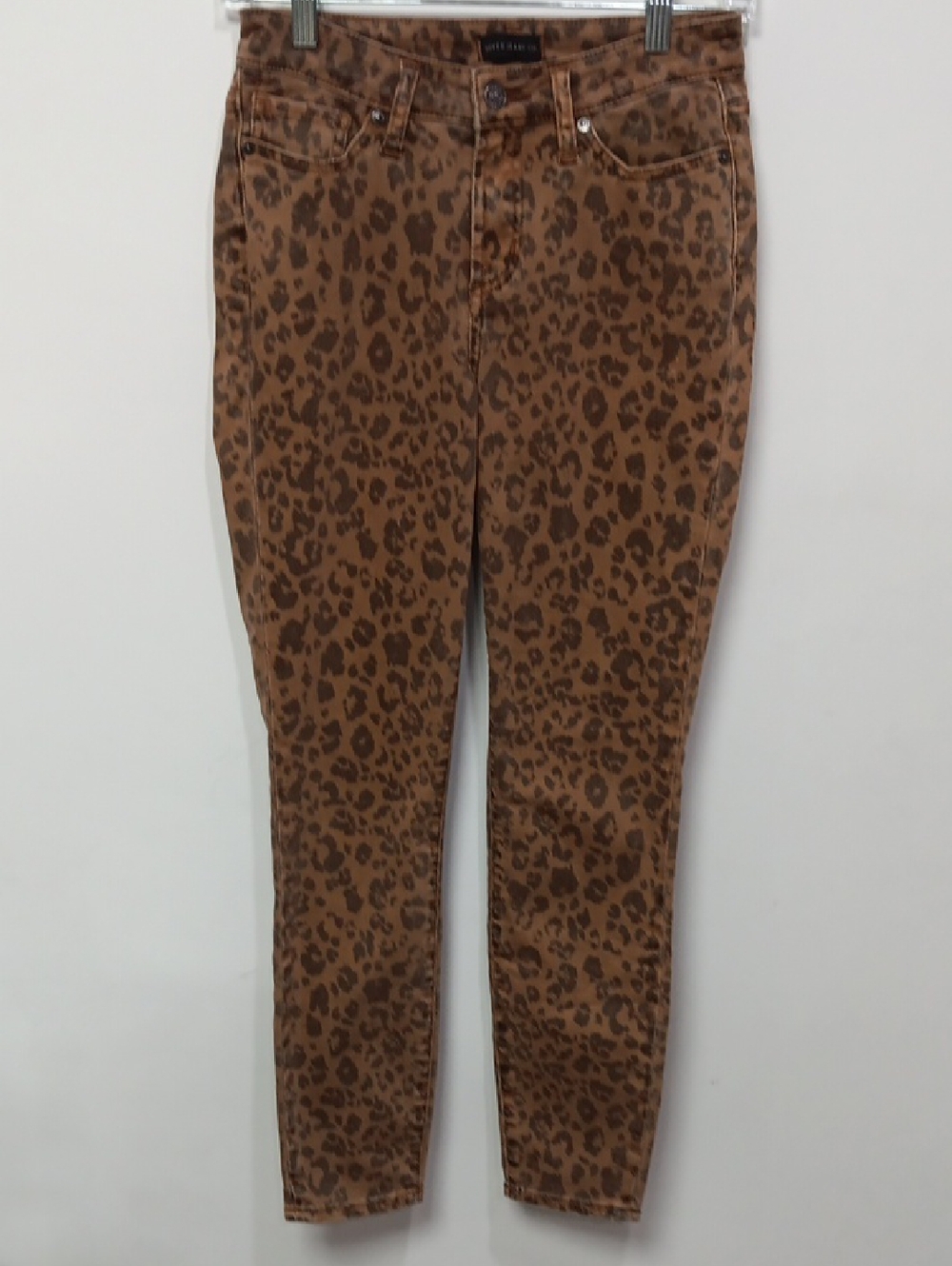 Most Wanted Silver Jeans Tan Cheetah Print